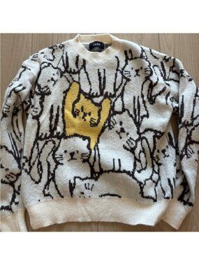 Cream and Yellow Cat Intarsia Crewneck Sweater